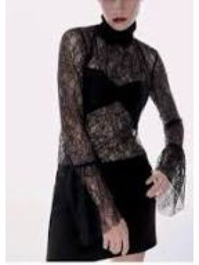 Zara Black Lace Bell Sleeve Top Xs
